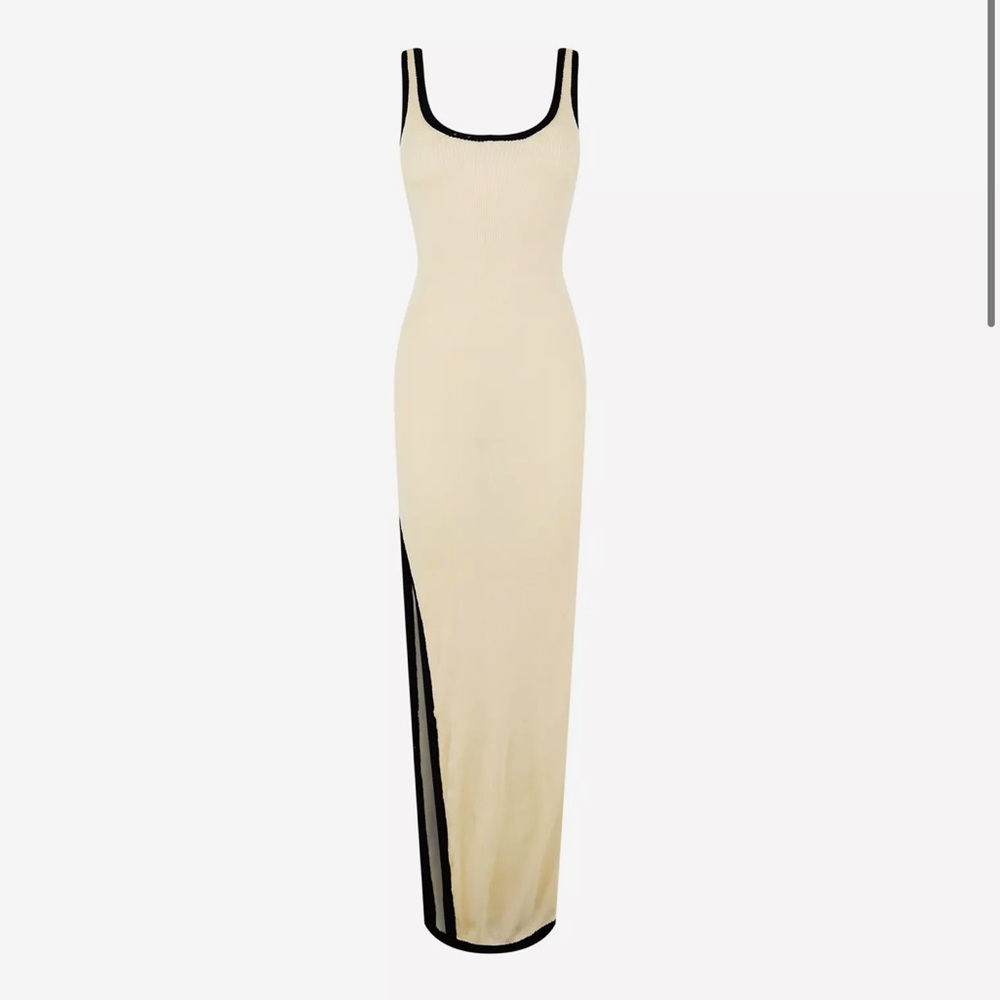 Naomi Asta Resort dress Champagne SMALL NWT